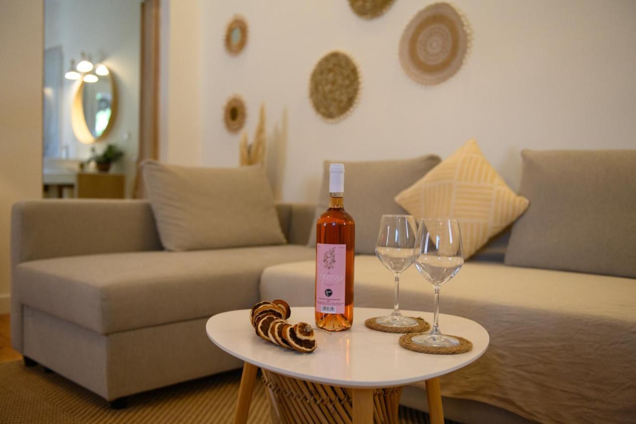 La Maisonette House In The Heart Of Liapades Close To Rovinia Beach & Paleokastritsa ภายนอก รูปภาพ